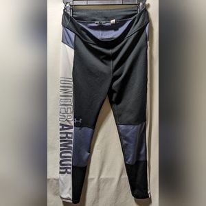 Under armour black, white & grey workout leggings | size petite sm. | O-12